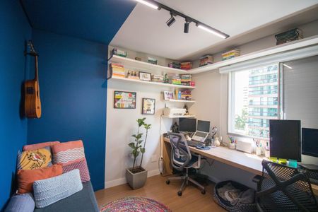 Apartamento à venda com 90m², 3 quartos e 2 vagas Apartamento à venda com 90m², 3 quartos e 2 vagasQuarto 2