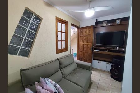 Casa à venda com 164m², 4 quartos e 2 vagas