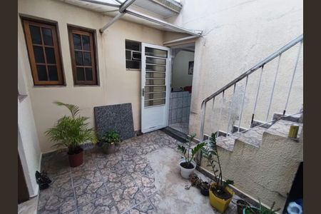 Casa à venda com 164m², 4 quartos e 2 vagas