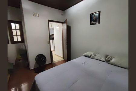 Casa à venda com 164m², 4 quartos e 2 vagas