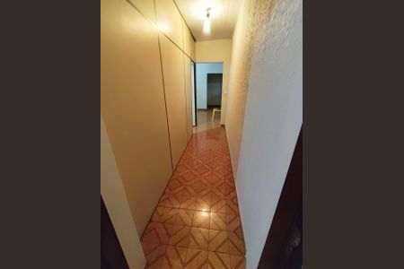 Casa à venda com 164m², 4 quartos e 2 vagas