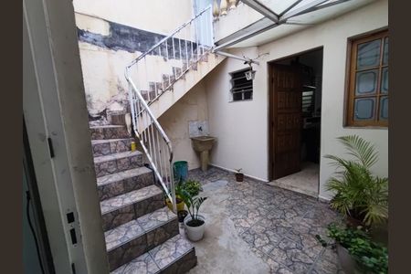 Casa à venda com 164m², 4 quartos e 2 vagas