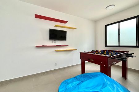 Apartamento para alugar com 40m², 2 quartos e 1 vaga Apartamento para alugar com 40m², 2 quartos e 1 vagaÁrea comum - Salão de Jogos