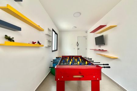 Apartamento para alugar com 40m², 2 quartos e 1 vaga Apartamento para alugar com 40m², 2 quartos e 1 vagaÁrea comum - Salão de Jogos