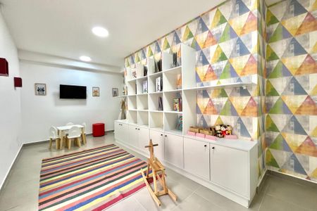 Apartamento para alugar com 40m², 2 quartos e 1 vaga Apartamento para alugar com 40m², 2 quartos e 1 vagaÁrea comum - Brinquedoteca