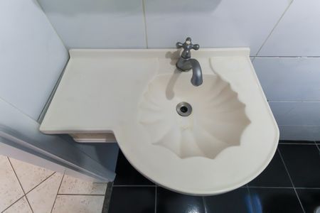 Casa à venda com 200m², 3 quartos e 4 vagas Casa à venda com 200m², 3 quartos e 4 vagasLavabo