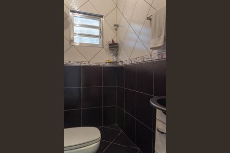 Casa à venda com 150m², 3 quartos e 3 vagasBanheiro