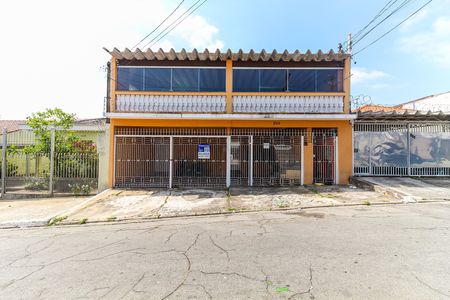 Fachada de casa para alugar com 3 quartos, 150m² em Limoeiro, São Paulo