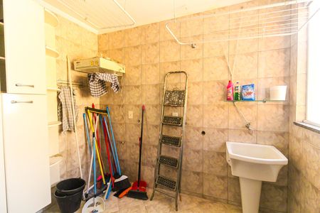 Casa para alugar com 150m², 3 quartos e 1 vaga Casa para alugar com 150m², 3 quartos e 1 vagaÁrea de Serviço