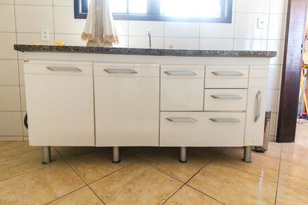 Casa para alugar com 150m², 3 quartos e 1 vaga Casa para alugar com 150m², 3 quartos e 1 vagaCozinha