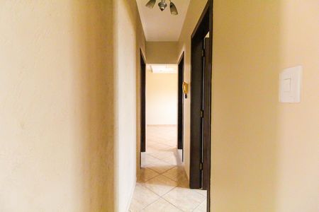 Casa para alugar com 150m², 3 quartos e 1 vaga Casa para alugar com 150m², 3 quartos e 1 vagaHall