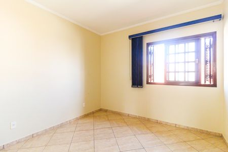 Casa para alugar com 150m², 3 quartos e 1 vaga Casa para alugar com 150m², 3 quartos e 1 vagaQuarto 2