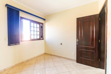 Quarto 2 de casa para alugar com 3 quartos, 150m² em Limoeiro, São Paulo