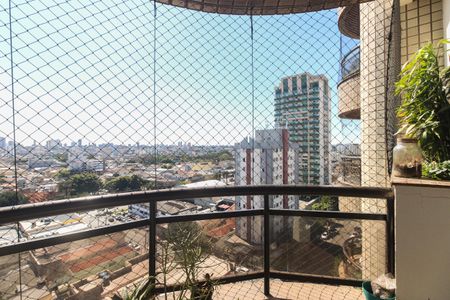 Apartamento à venda com 178m², 4 quartos e 3 vagasVaranda