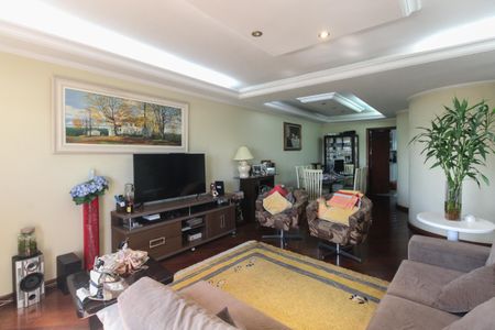 Apartamento à venda com 178m², 4 quartos e 3 vagasSala