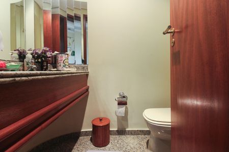 Apartamento à venda com 178m², 4 quartos e 3 vagasLavabo