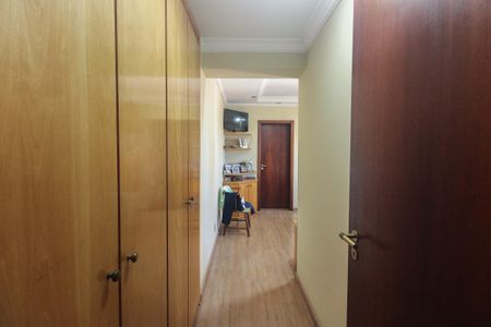 Apartamento à venda com 178m², 4 quartos e 3 vagasSuíte 2