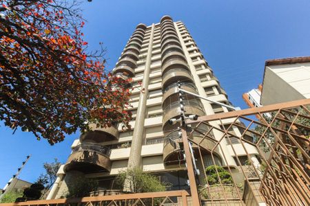Apartamento à venda com 178m², 4 quartos e 3 vagasFachada