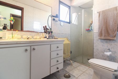 Apartamento à venda com 178m², 4 quartos e 3 vagasBanheiro Social