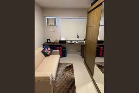 Apartamento à venda com 71m², 2 quartos e 1 vagaQuarto