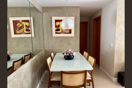 Apartamento à venda com 71m², 2 quartos e 1 vagaSala de Jantar