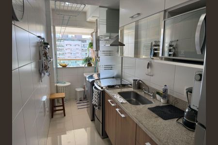 Apartamento à venda com 71m², 2 quartos e 1 vagaCozinha