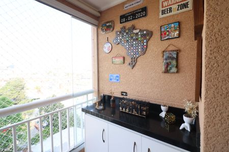 Apartamento para alugar com 70m², 3 quartos e 1 vagaSala