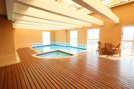 Apartamento para alugar com 70m², 3 quartos e 1 vagaÁrea comum - Piscina