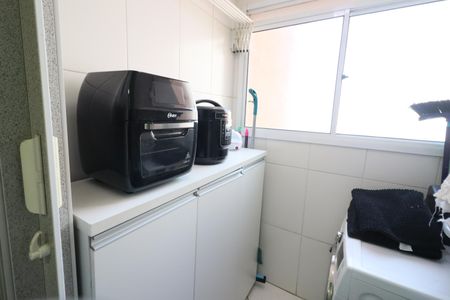 Apartamento para alugar com 70m², 3 quartos e 1 vagaCozinha e Área de Serviço