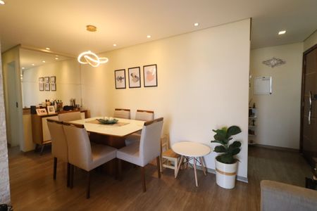 Apartamento para alugar com 70m², 3 quartos e 1 vagaSala