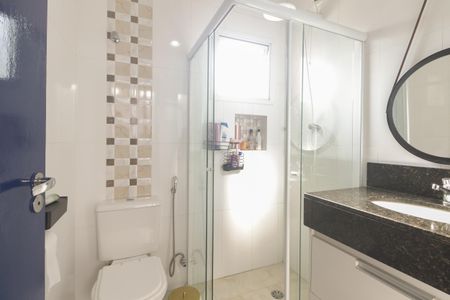 Casa à venda com 65m², 2 quartos e 2 vagas Casa à venda com 65m², 2 quartos e 2 vagasBanheiro