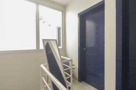 Casa à venda com 65m², 2 quartos e 2 vagas Casa à venda com 65m², 2 quartos e 2 vagasCorredor