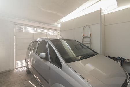 Casa à venda com 65m², 2 quartos e 2 vagas Casa à venda com 65m², 2 quartos e 2 vagasÁrea comum