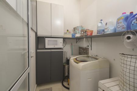 Casa à venda com 65m², 2 quartos e 2 vagas Casa à venda com 65m², 2 quartos e 2 vagasÁrea de Serviço