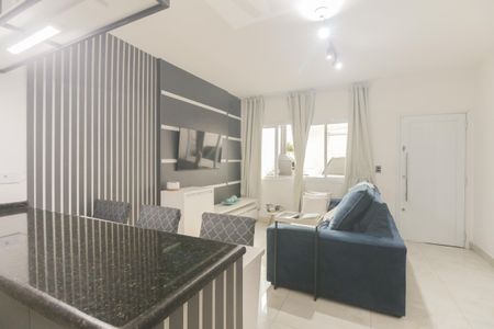 Casa à venda com 65m², 2 quartos e 2 vagas Casa à venda com 65m², 2 quartos e 2 vagasSala