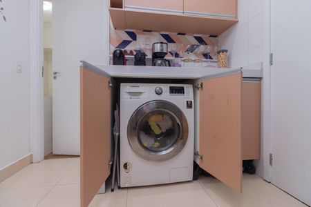 Apartamento à venda com 42m², 2 quartos e 1 vagaÁrea de Serviço