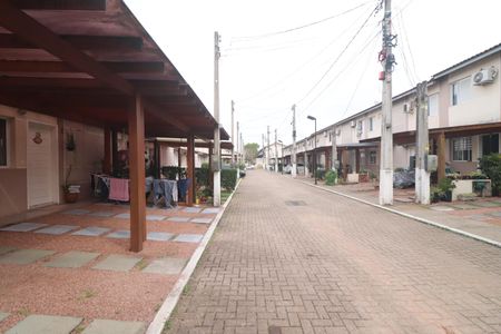 Casa à venda com 52m², 2 quartos e 1 vagarua do condomínio