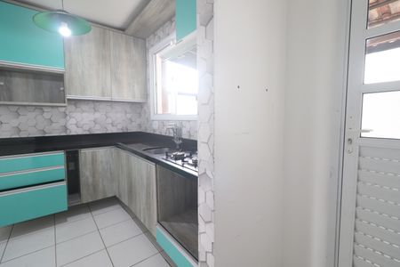 Casa à venda com 52m², 2 quartos e 1 vagaÁrea de Serviço