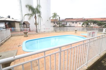 Casa à venda com 52m², 2 quartos e 1 vagaÁrea comum - Piscina