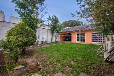 Casa à venda com 380m², 3 quartos e 4 vagasPátio