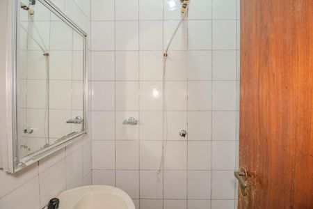 Casa à venda com 380m², 3 quartos e 4 vagasBanheiro de Serviço