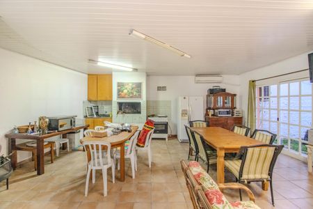 Casa à venda com 380m², 3 quartos e 4 vagasEspaço Gourmet