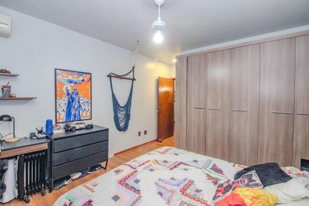 Casa à venda com 380m², 3 quartos e 4 vagasQuarto 1
