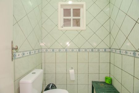 Casa à venda com 380m², 3 quartos e 4 vagasBanheiro Social 2