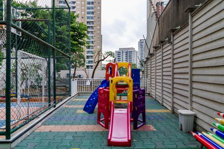 Apartamento à venda com 96m², 3 quartos e 2 vagasÁrea comum