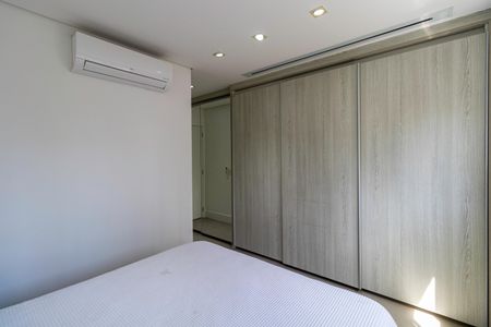 Apartamento à venda com 96m², 3 quartos e 2 vagasSuíte 2