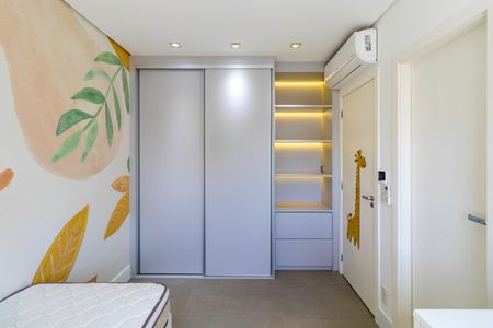 Apartamento à venda com 96m², 3 quartos e 2 vagasSuíte 1