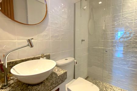 Apartamento à venda com 121m², 3 quartos e 2 vagasBanheiro 2