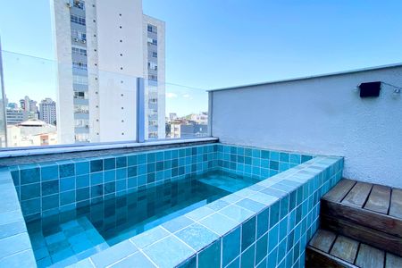 Apartamento à venda com 121m², 3 quartos e 2 vagasPiscina
