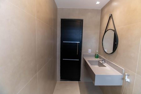 Casa à venda com 123m², 3 quartos e 2 vagasBanheiro da Suíte